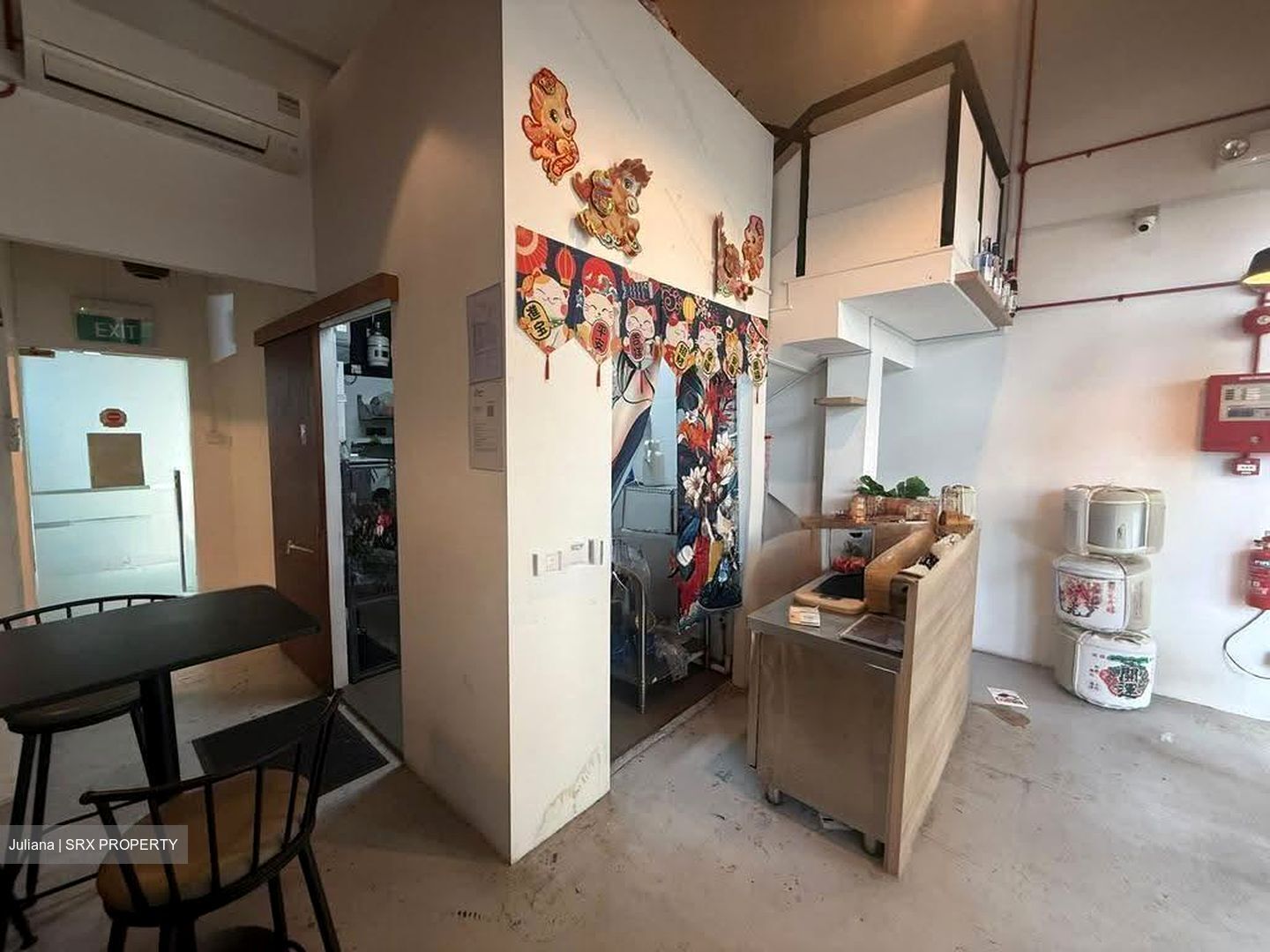 Yio Chu Kang Road (D19), Shop House #619979191